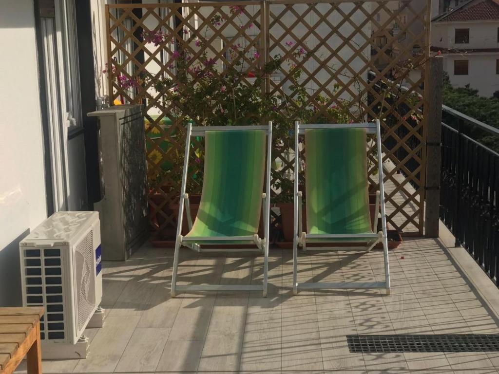Wh - Cuore Home - Attico Monolocale Con Parcheggio Gratuito - 5 Minuti Dal Centro - Wifi Sanremo Eksteriør billede